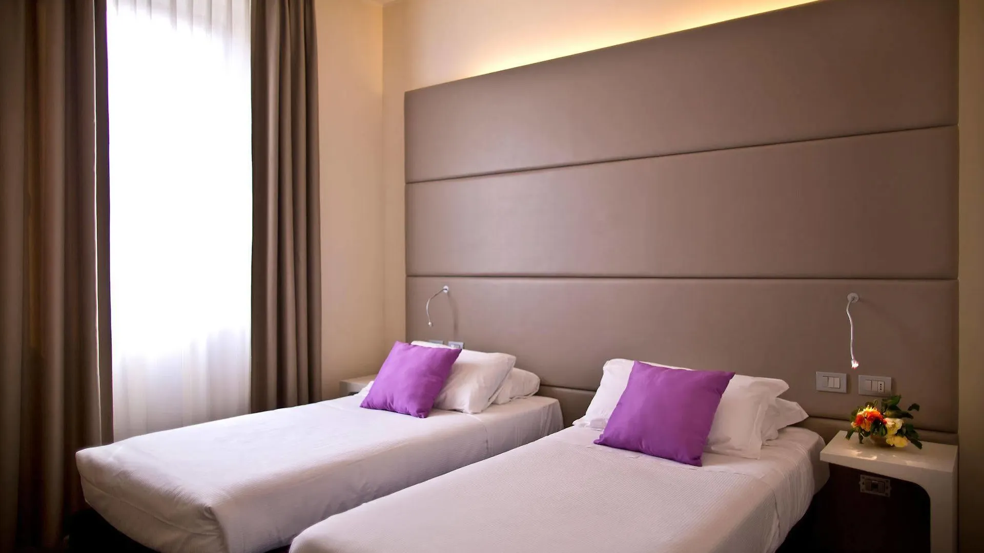 Th Assisi - Hotel Cenacolo